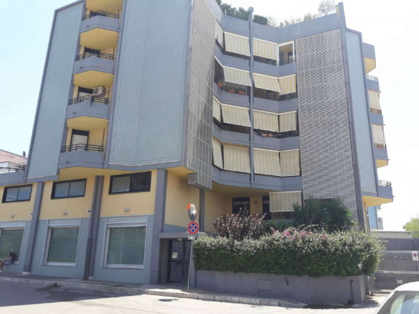 Appartamento in vendita a Triggiano, 130 mq