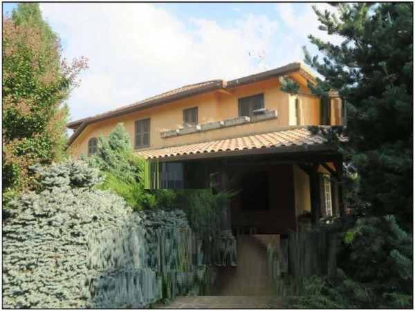 Casa indipendente in vendita a Rocca Priora, 636 mq - Foto 1