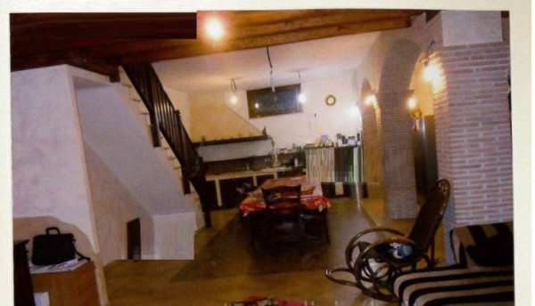 Villa in vendita a Pomezia, 378 mq - Foto 3