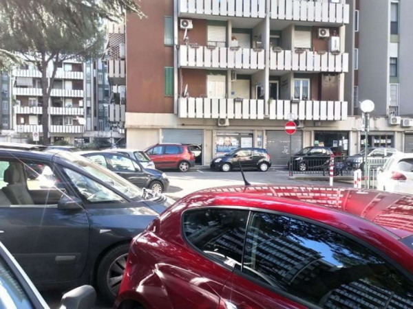 Negozio in affitto a Roma, Tiburtina Portonaccio Casal Bertone, 50 mq