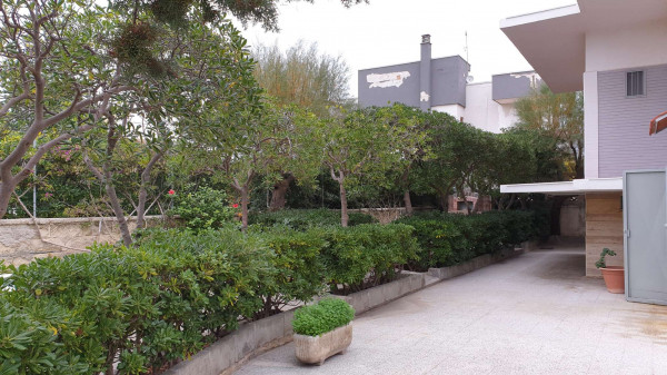 Villa in vendita a Bari, San Giorgio, Con giardino, 180 mq - Foto 1