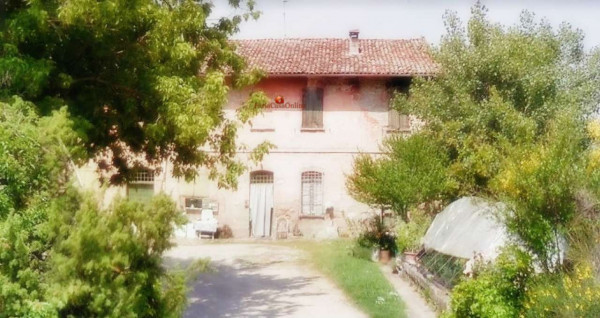 Rustico/Casale in vendita a Forlì, 580 mq