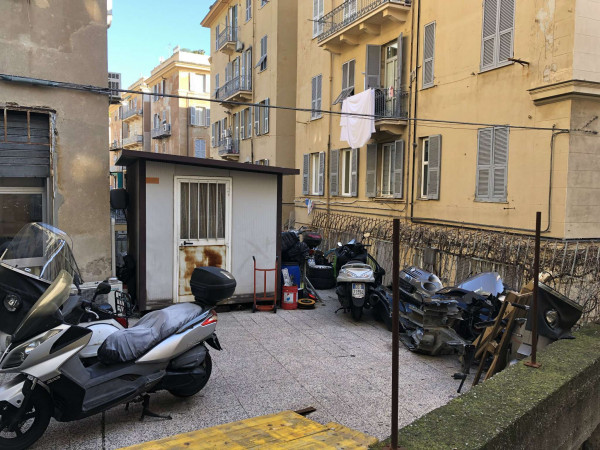 Locale Commerciale  in vendita a Genova, Centro, 312 mq - Foto 10
