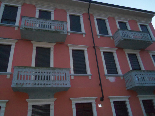 Appartamento in vendita a Galliate, Stazione, 100 mq - Foto 1