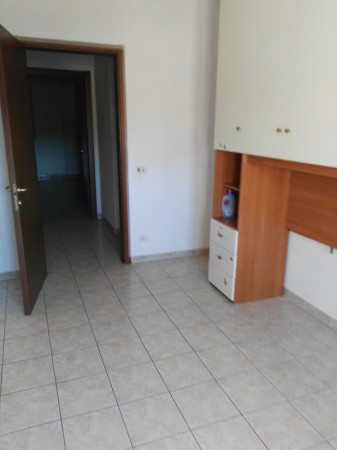 Appartamento in affitto a Latina, Latina Scalo, 70 mq