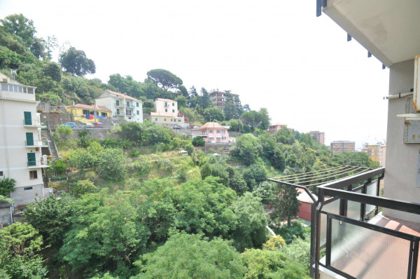 Appartamento in vendita a Genova, Sestri Ponente, 70 mq - Foto 1