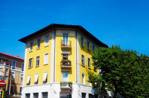 Appartamento in vendita a Brescia, Residenziale, Con giardino, 154 mq
