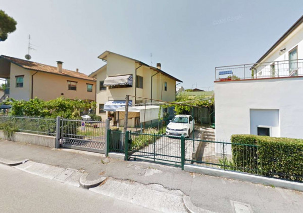 Appartamento in vendita a Cervia, Pinarella, Arredato, con giardino, 85 mq - Foto 1