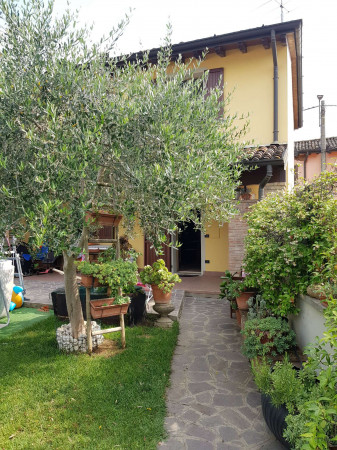 Villa in vendita a Gombito, Residenziale, Con giardino, 139 mq