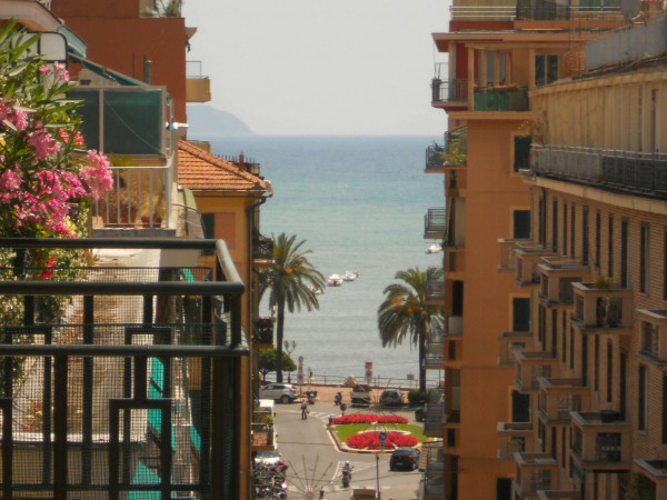 Appartamento in vendita a Rapallo, Centro Città, 140 mq - Foto 1