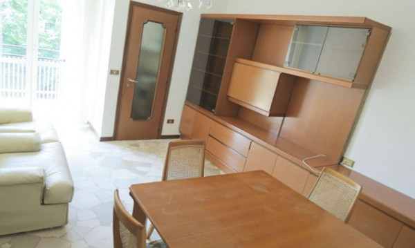 Appartamento in affitto a Milano, Famagosta, Arredato, 60 mq