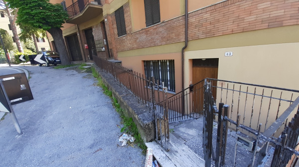 Appartamento in vendita a Spoleto, Centro Storico, 134 mq