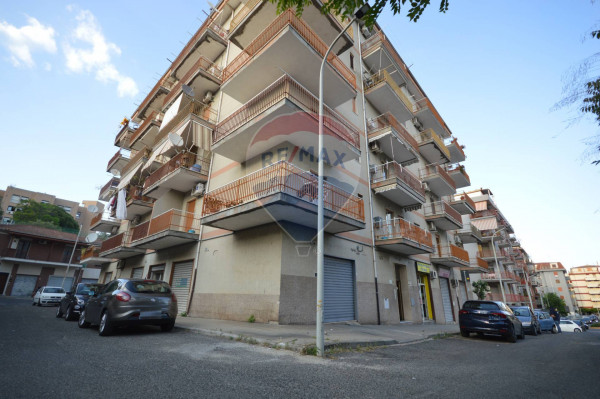 Appartamento in vendita a Corigliano-Rossano, Rossano Scalo, 140 mq - Foto 2
