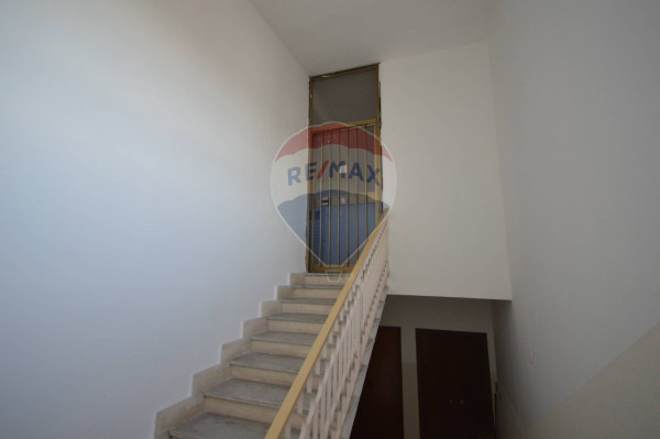 Appartamento in vendita a Corigliano-Rossano, Rossano Scalo, 140 mq - Foto 4