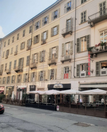 Appartamento in vendita a Torino, 125 mq