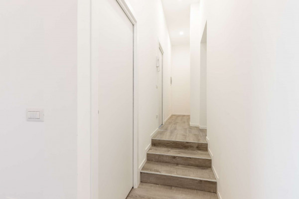 Appartamento in vendita a Milano, Ripamonti, 78 mq