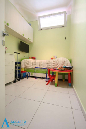 Appartamento in vendita a Taranto, Tre Carrare - Battisti, 84 mq - Foto 9