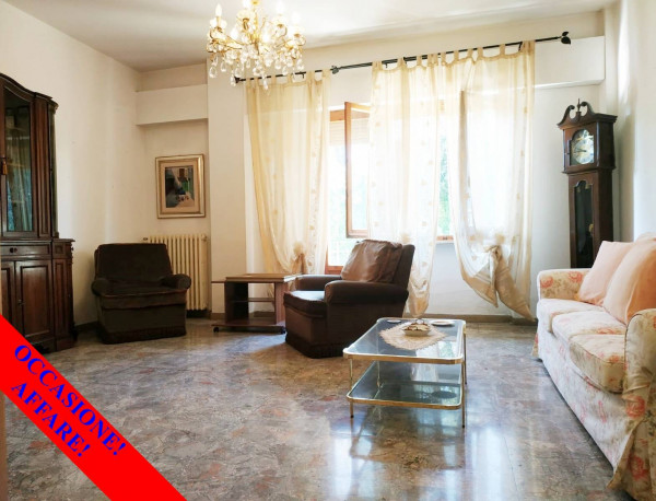 Appartamento in vendita a Città di Castello, Limitrofo Centro Storico, 145 mq