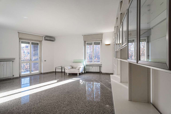 Appartamento in vendita a Milano, Bande Nere, 105 mq