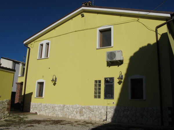 Villetta a schiera in vendita a Alanno, Collinare, 130 mq - Foto 4