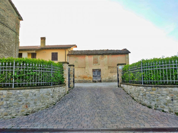 Appartamento in vendita a Città di Castello, Badiali, Con giardino, 170 mq - Foto 13
