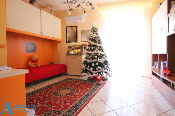 Appartamento in vendita a Taranto, Tre Carrare - Battisti, 81 mq - Foto 10
