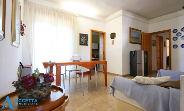 Villa in vendita a Taranto, Rione Laghi - Taranto 2, Con giardino, 133 mq - Foto 15
