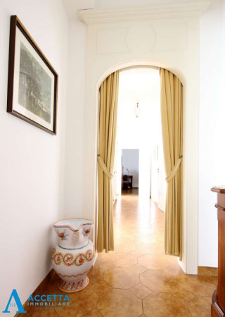 Appartamento in affitto a Taranto, Borgo, Arredato, 167 mq - Foto 3