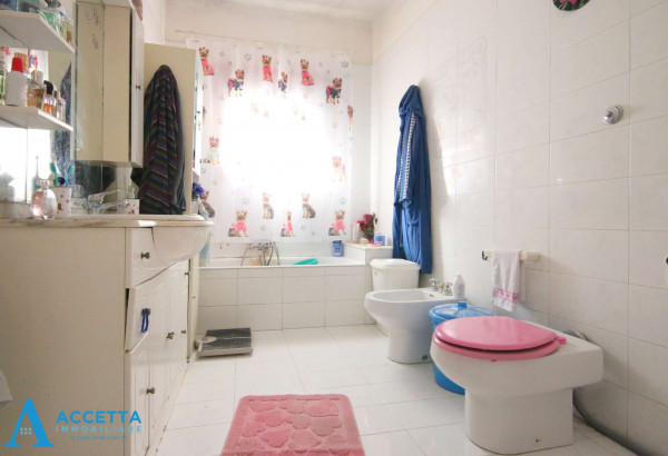 Appartamento in vendita a Taranto, Talsano, 250 mq - Foto 11