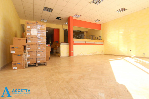 Locale Commerciale  in vendita a Taranto, Solito - Corvisea, 252 mq - Foto 12