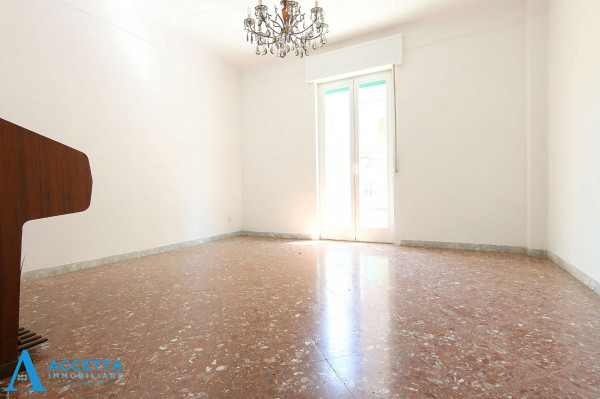 Appartamento in vendita a Taranto, Rione Italia - Montegranaro, 111 mq - Foto 18
