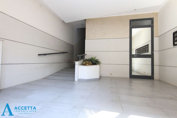 Appartamento in vendita a Taranto, Rione Italia - Montegranaro, 111 mq - Foto 4