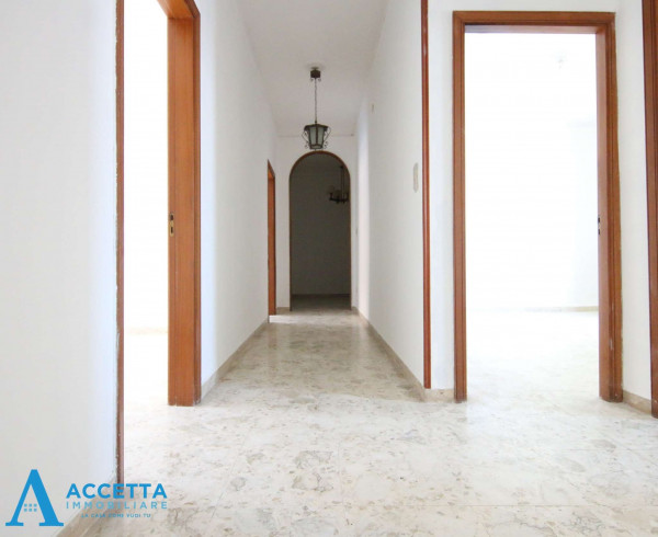 Appartamento in vendita a Taranto, Rione Italia - Montegranaro, 130 mq - Foto 11