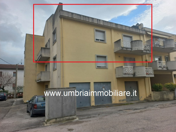 Appartamento in vendita a Cannara, 205 mq - Foto 1
