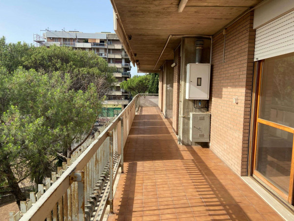 Appartamento in vendita a Roma, Torrino, Con giardino, 85 mq