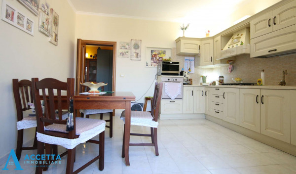 Appartamento in vendita a Taranto, Tre Carrare - Battisti, 69 mq - Foto 7