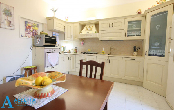 Appartamento in vendita a Taranto, Tre Carrare - Battisti, 69 mq - Foto 20