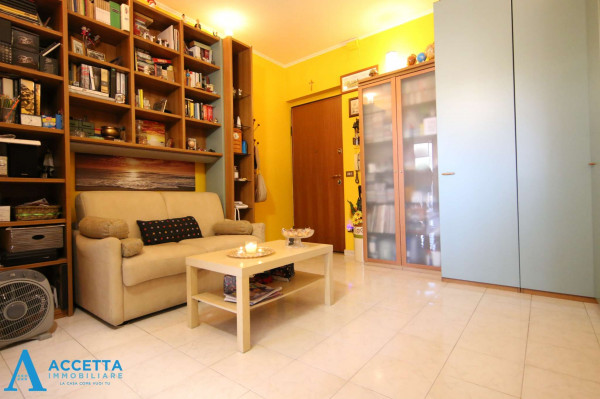 Appartamento in vendita a Taranto, Tre Carrare - Battisti, 69 mq - Foto 9