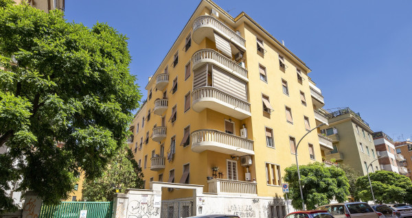 Appartamento in vendita a Roma, Villa Fiorelli, 95 mq