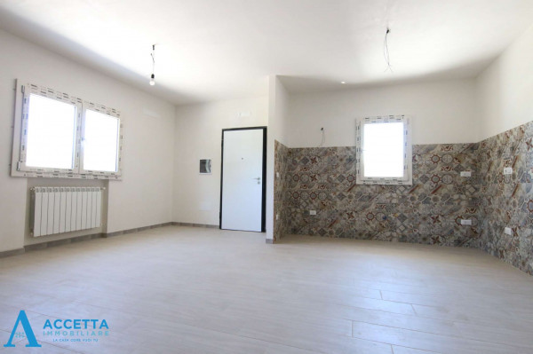 Villa in vendita a Taranto, Rione Laghi - Taranto 2, Con giardino, 84 mq - Foto 6
