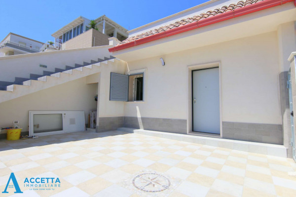 Villa in vendita a Taranto, Rione Laghi - Taranto 2, Con giardino, 84 mq - Foto 17