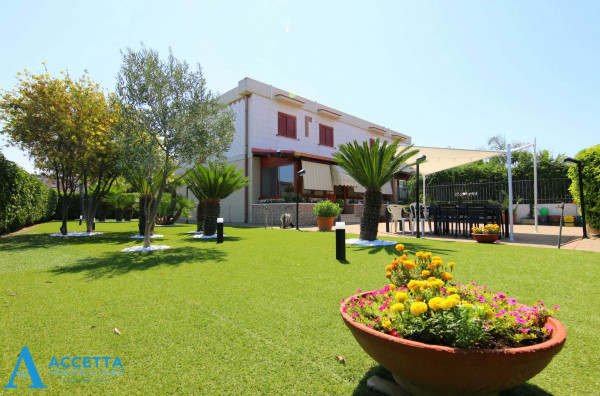 Villa in vendita a Taranto, Talsano, Con giardino, 155 mq - Foto 1