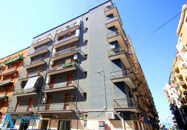 Appartamento in vendita a Taranto, Rione Italia, Montegranaro, 125 mq - Foto 3