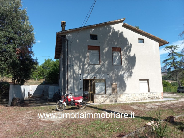 Casa indipendente in vendita a Todi, Cacciano, Con giardino, 342 mq - Foto 8