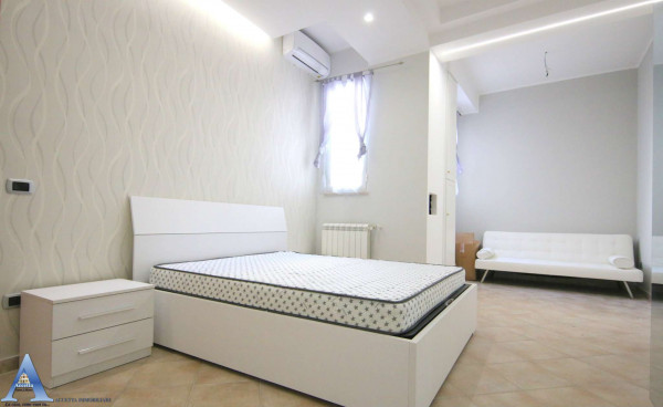 Appartamento in affitto a Taranto, Borgo, Arredato, 52 mq - Foto 13