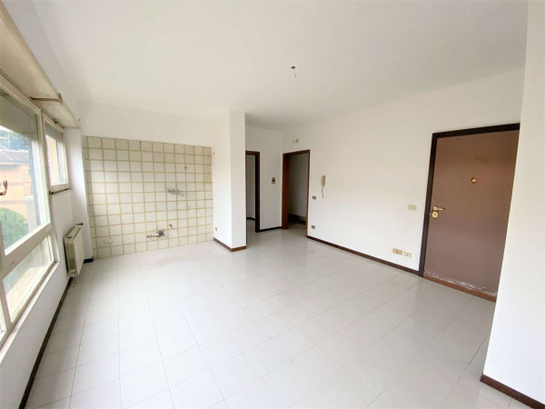 Appartamento in vendita a Roma, Mostacciano, 60 mq