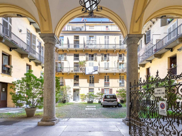 Appartamento in vendita a Torino, 120 mq