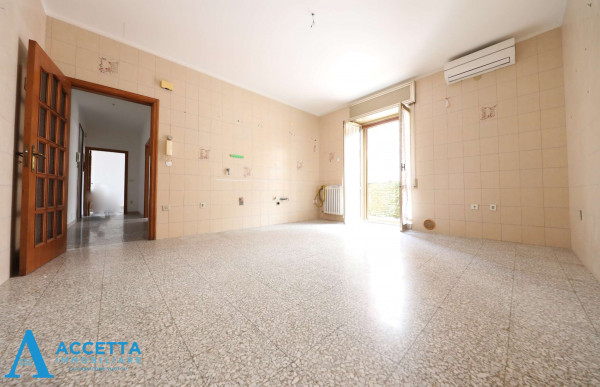 Appartamento in vendita a Taranto, Rione Italia, Montegranaro, 72 mq - Foto 20