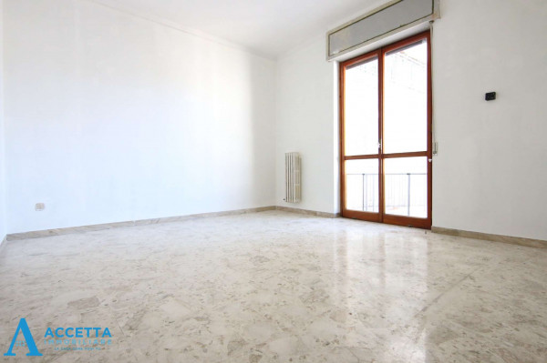 Appartamento in vendita a Taranto, Rione Italia - Montegranaro, 130 mq - Foto 13