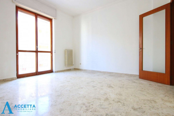 Appartamento in vendita a Taranto, Rione Italia - Montegranaro, 130 mq - Foto 19